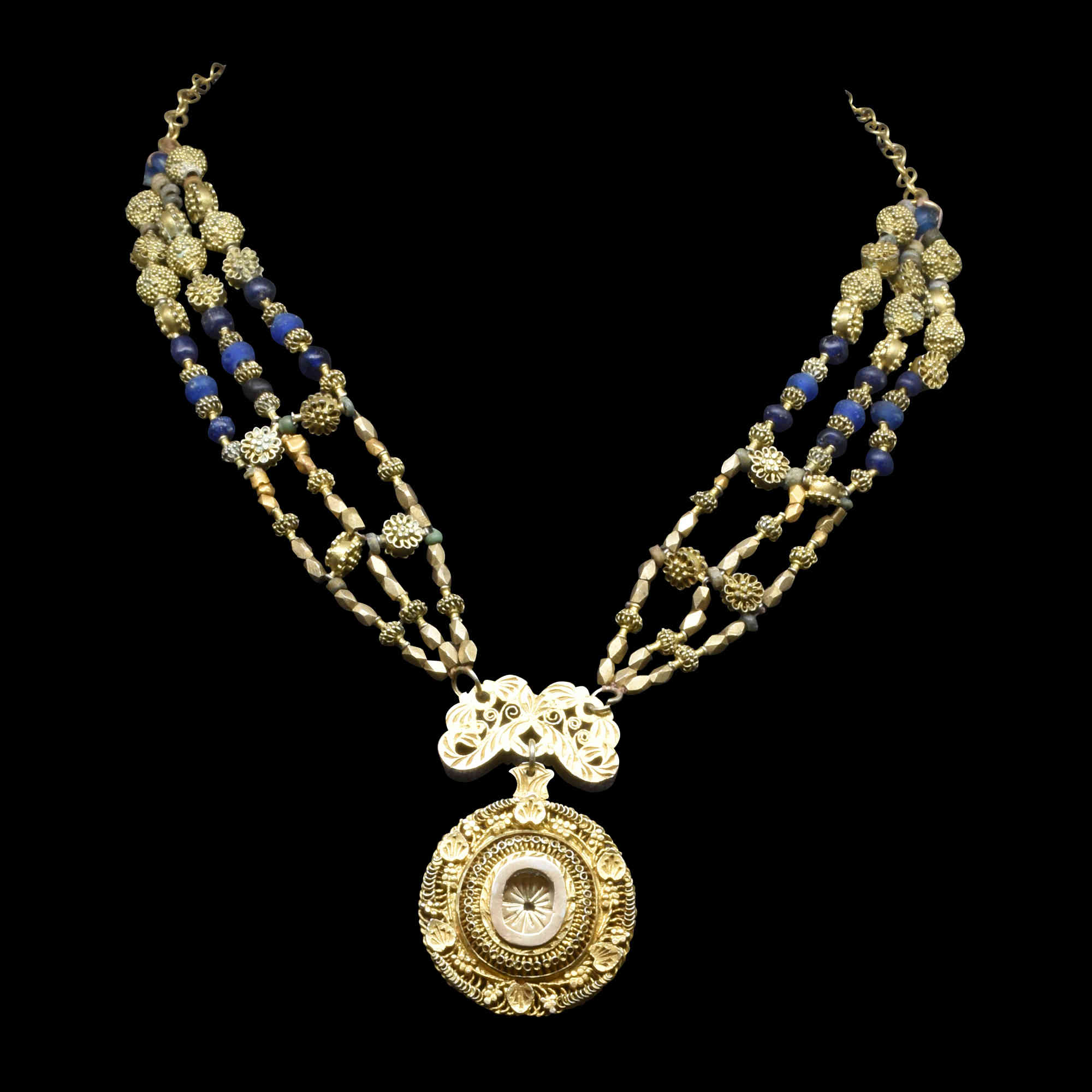 - Tambourine Necklace with Excavated Gold