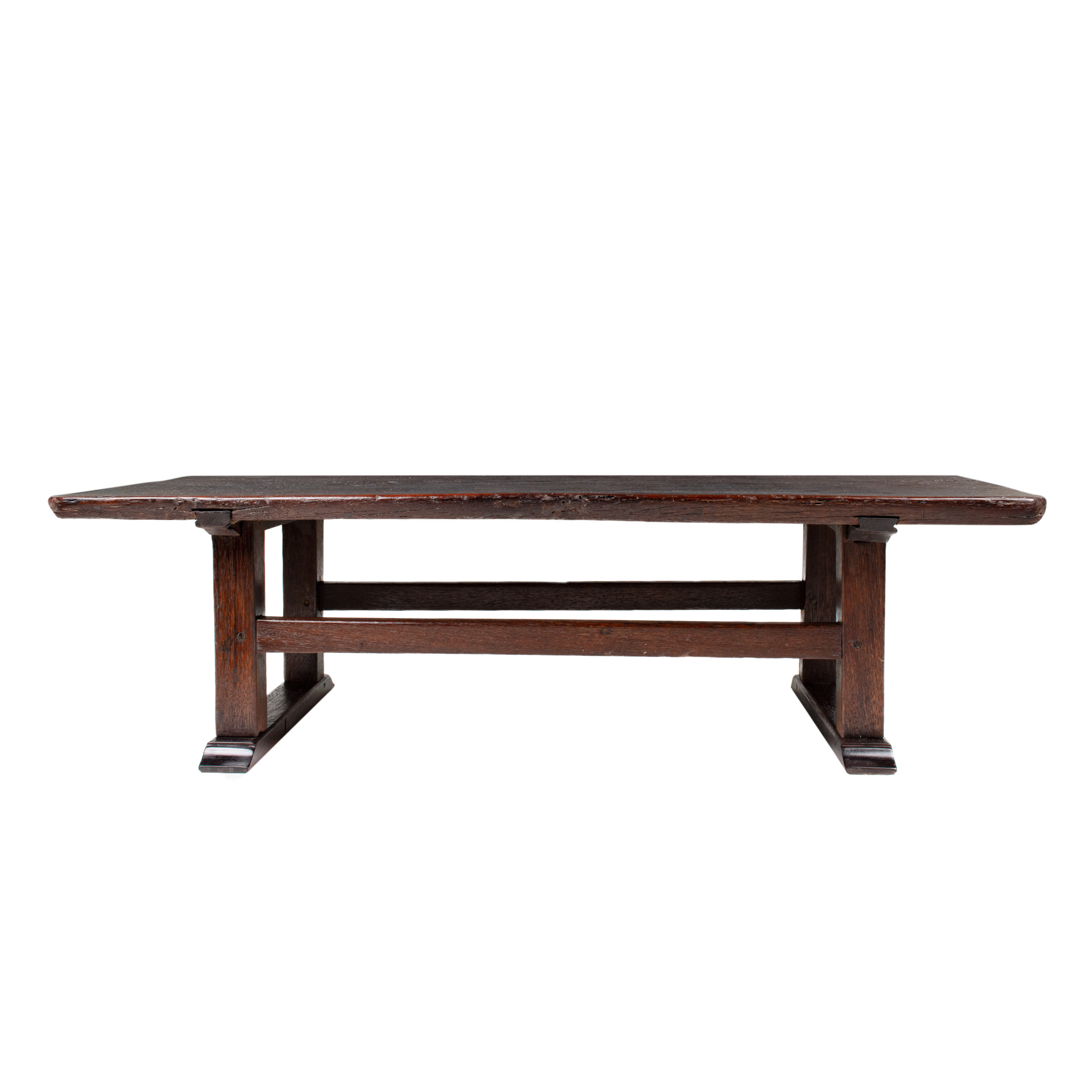 - A balayong ‘dulang’ / low table