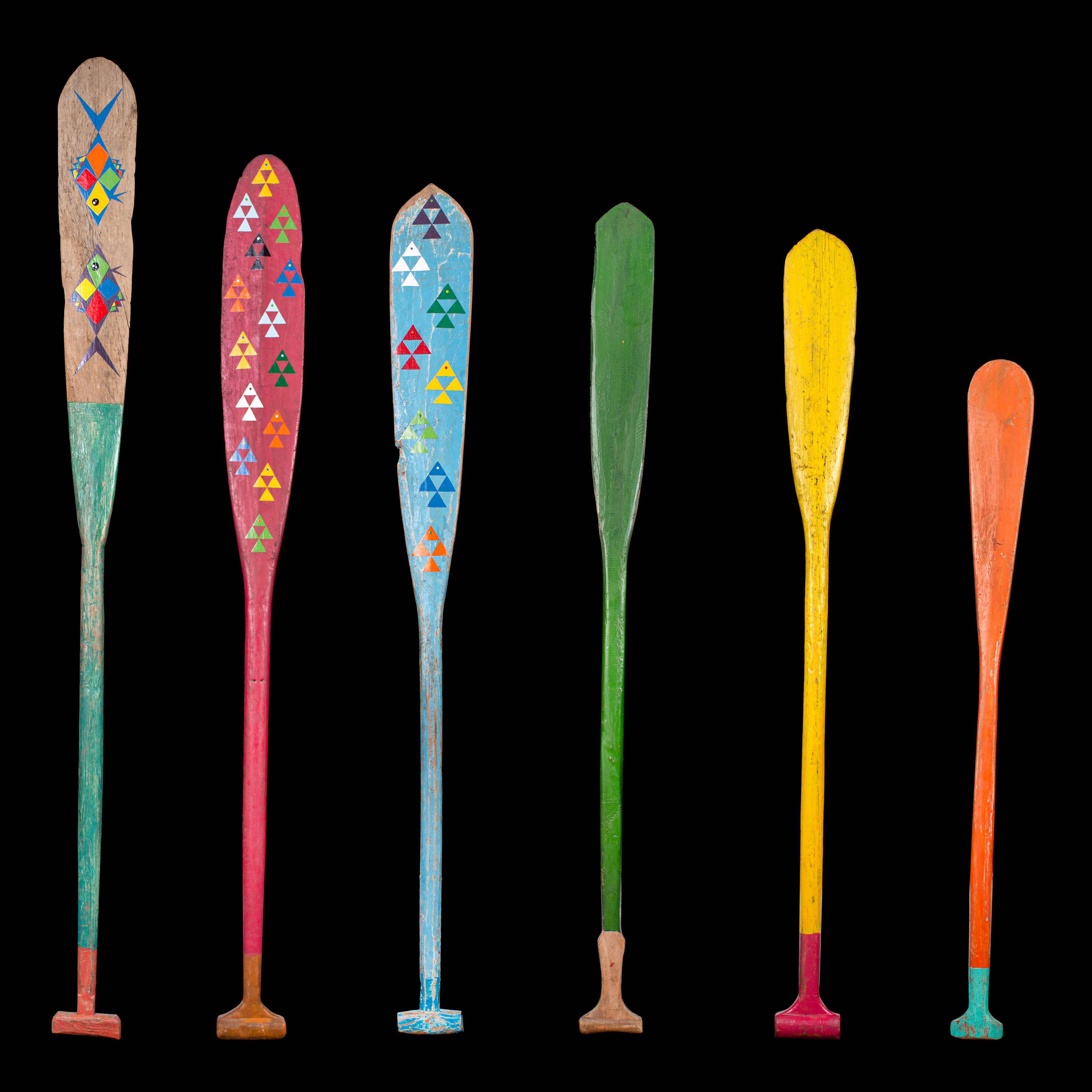  A lot of 6 handpainted canoe paddles