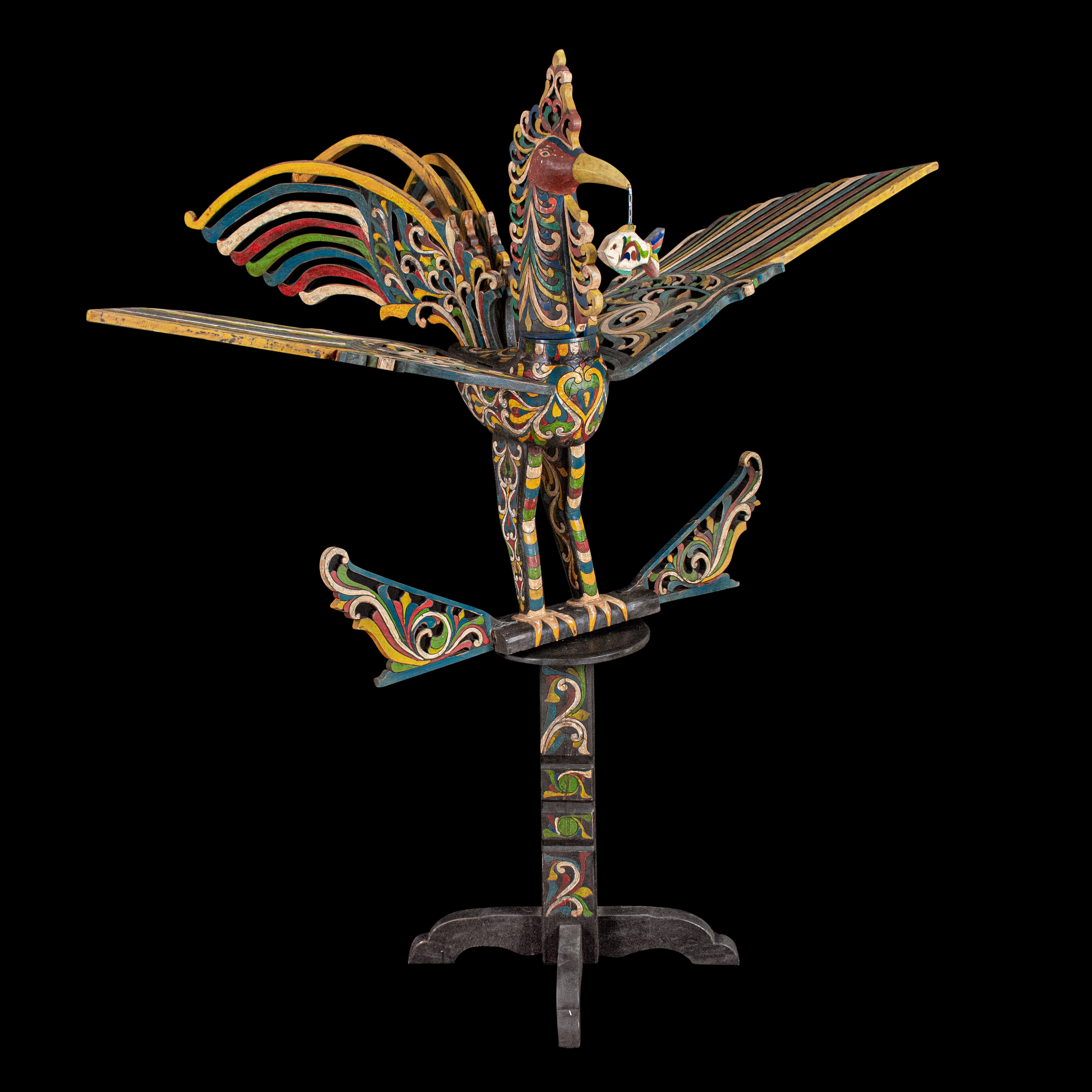 - A huge Sarimanok totem figure