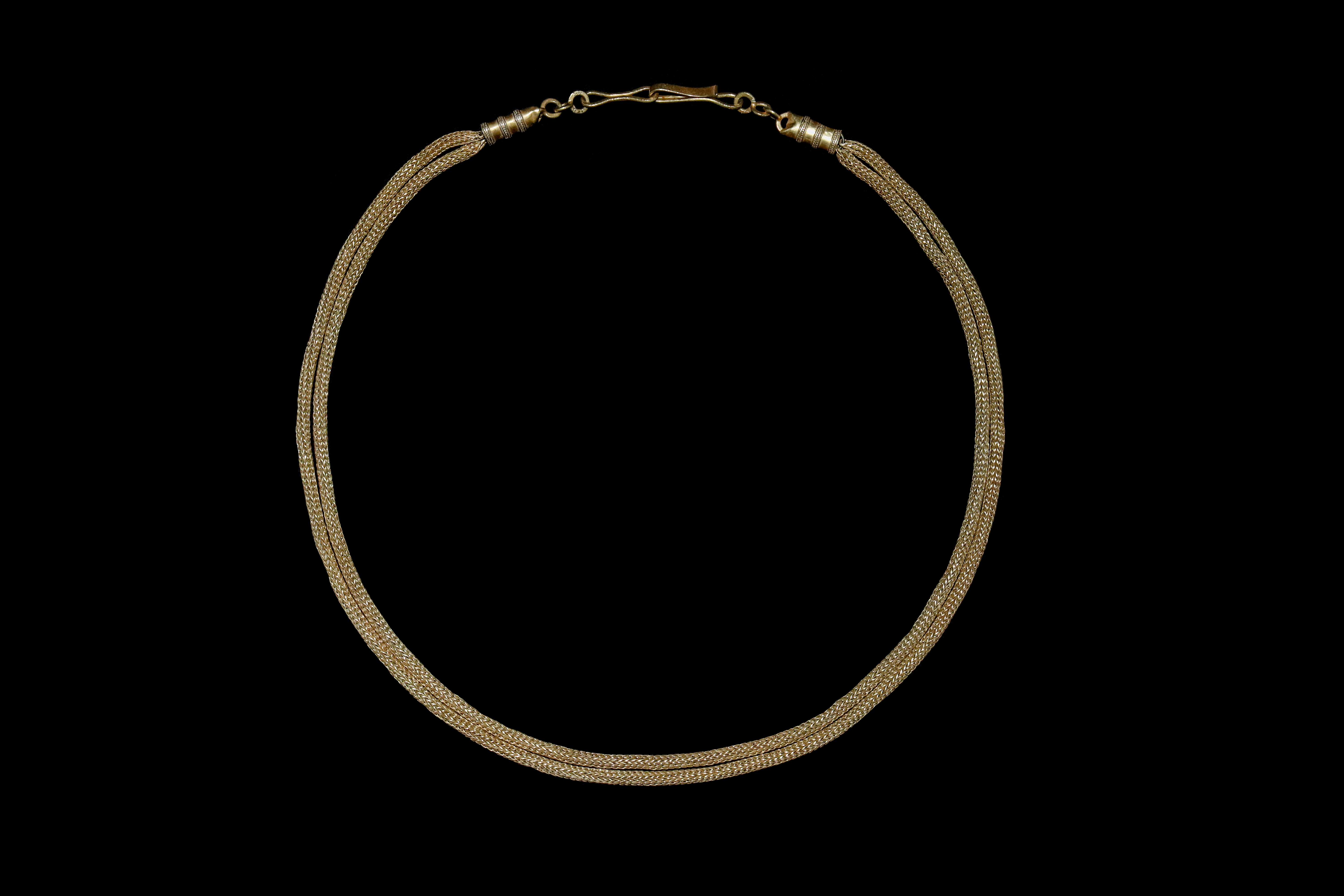 Celia Molano - (G-007) Gold double mesh chain necklace