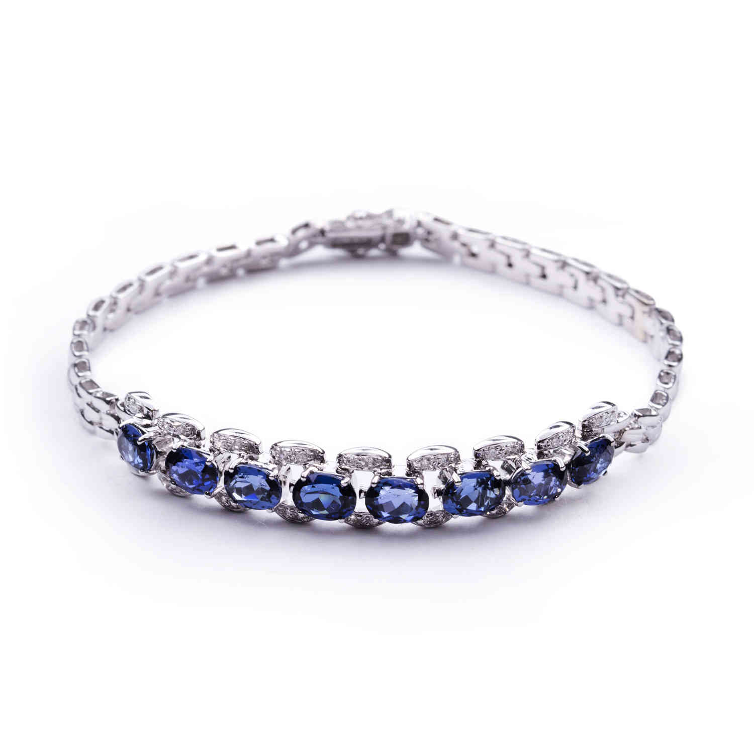 A sapphire and diamond bracelet, set in white gold