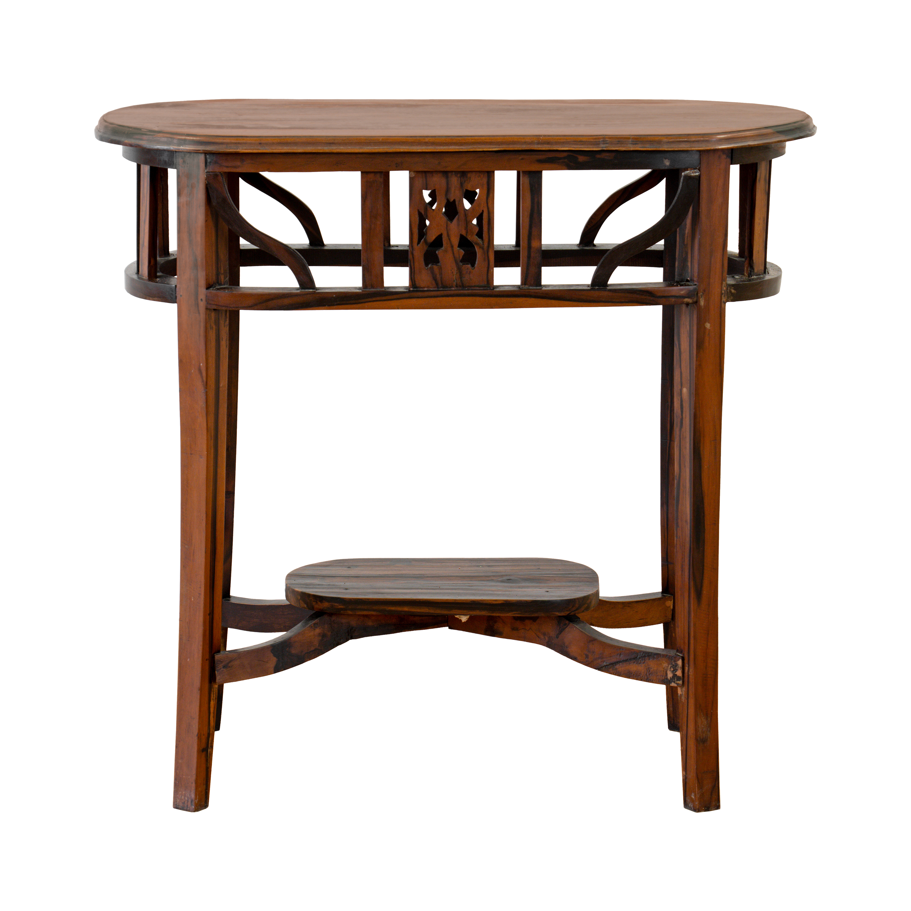 - A traditional style oval center table